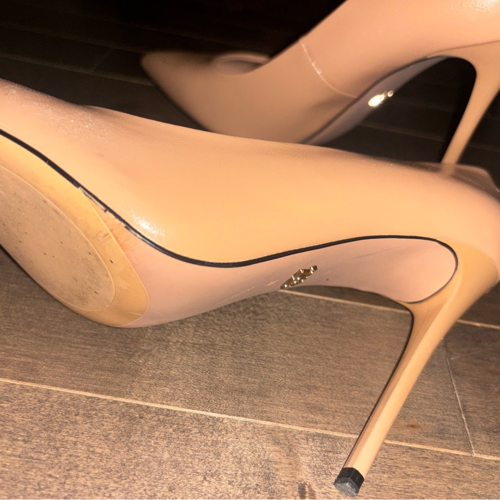 Elegant Tan Women's Pumps - Picture 3 of 3